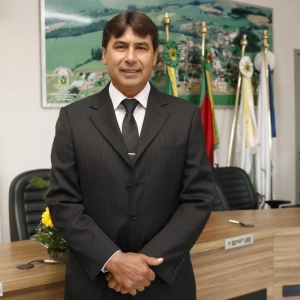 PAULO NOGARA